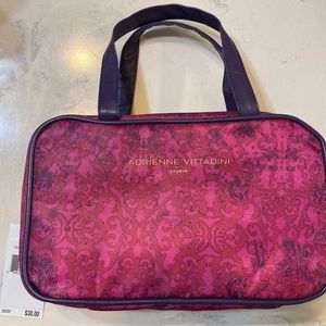 Travel makeup bag with hook 10x7x3